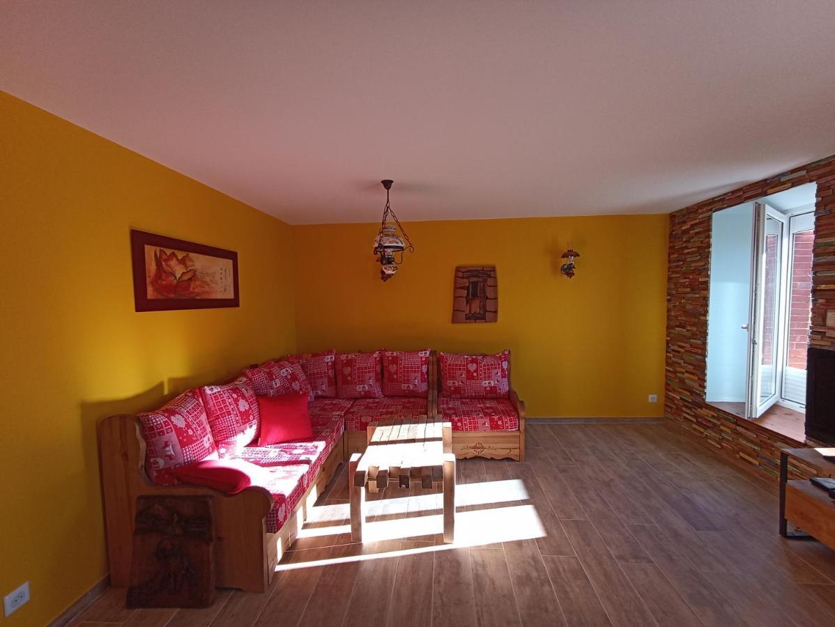 Apartment Pont De La 2